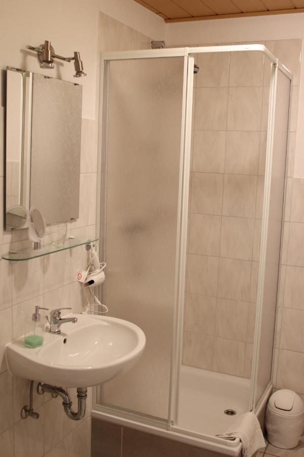 Hotel Alt-Lennep رمشيد المظهر الخارجي الصورة